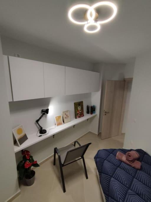 Floral Home 1 - Ground Floor Apt With Courtyard And Private Parking! Athen Eksteriør bilde