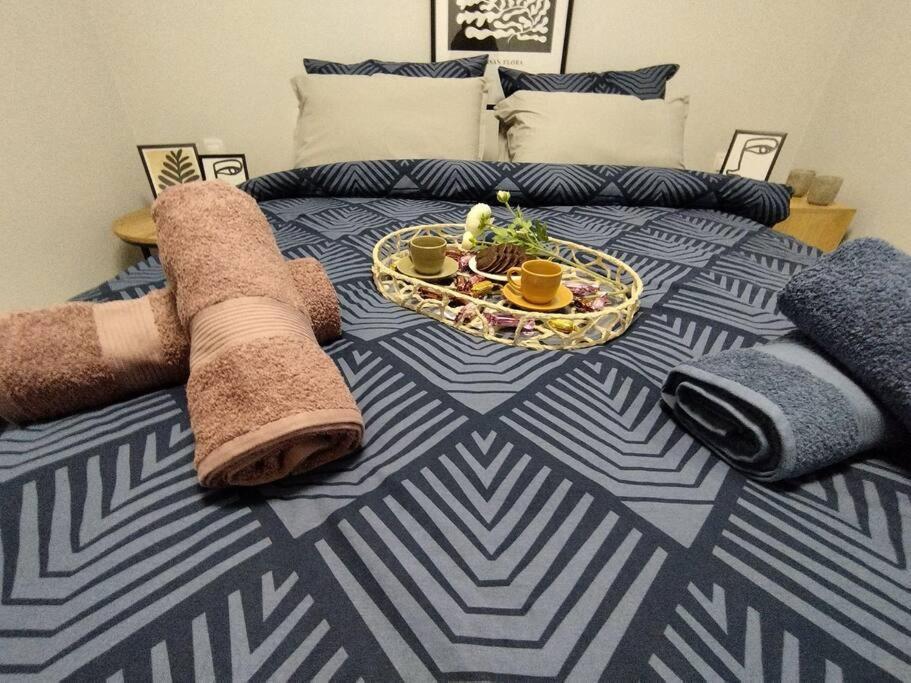 Floral Home 1 - Ground Floor Apt With Courtyard And Private Parking! Athen Eksteriør bilde