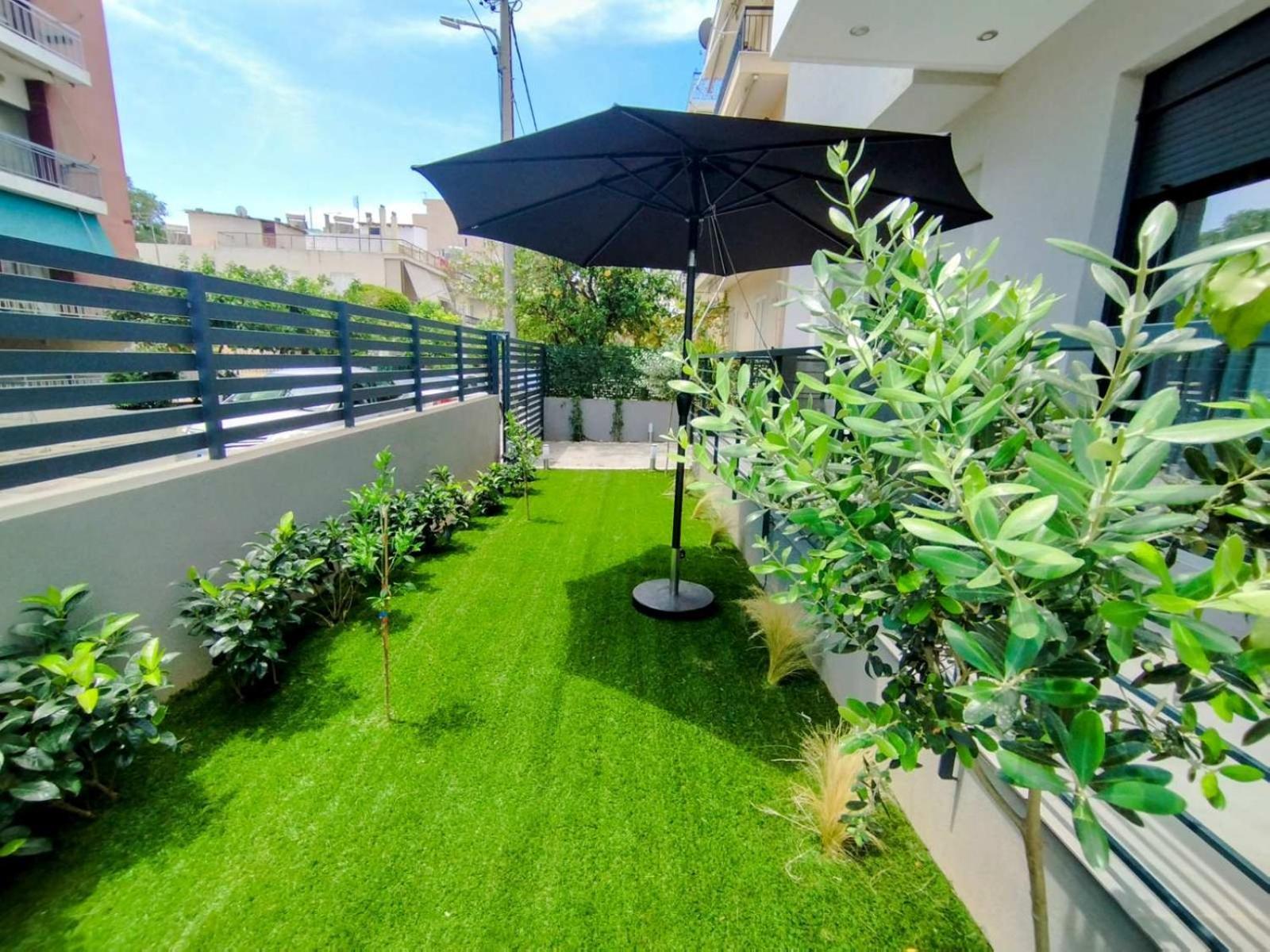 Floral Home 1 - Ground Floor Apt With Courtyard And Private Parking! Athen Eksteriør bilde
