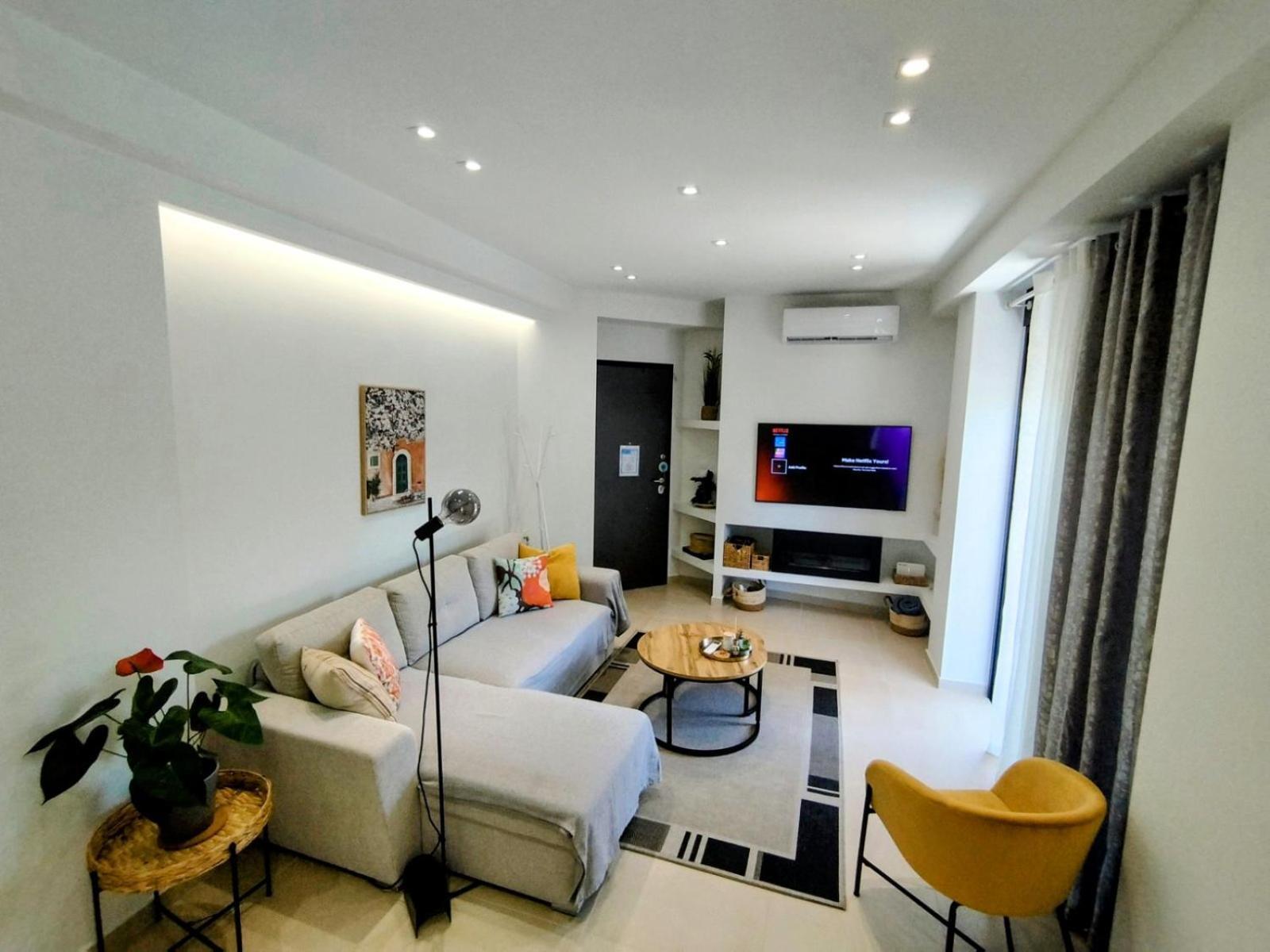 Floral Home 1 - Ground Floor Apt With Courtyard And Private Parking! Athen Eksteriør bilde